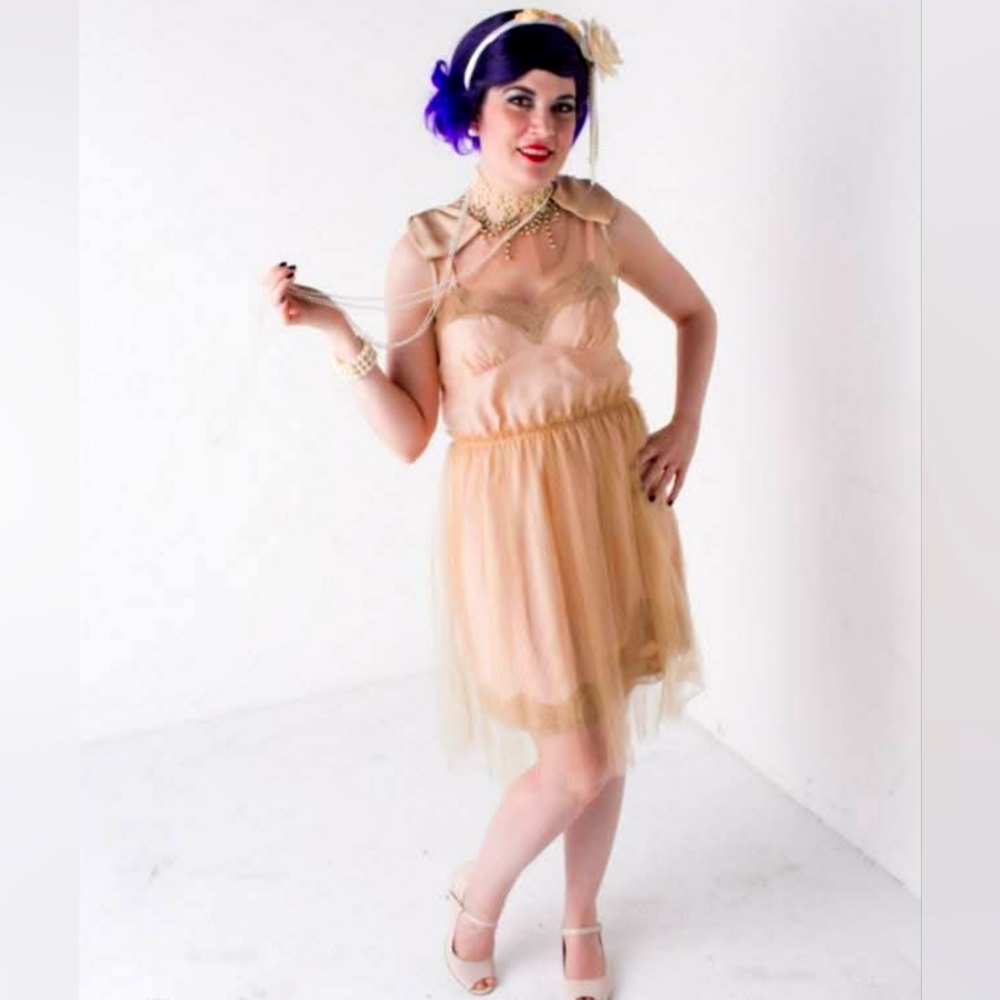 Vintage look 20's style Dress Bows and Lace